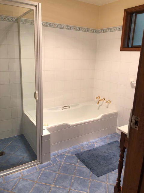 Robin Hill Views - eAccommodation 3