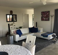 Room in Gold Coast - eAccommodation