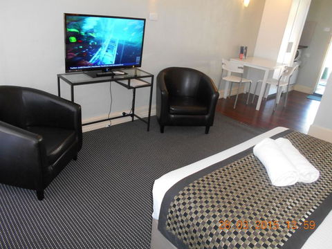 Rose City Motor Inn - eAccommodation 2