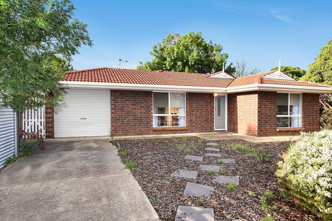 Rosie's - eAccommodation 2