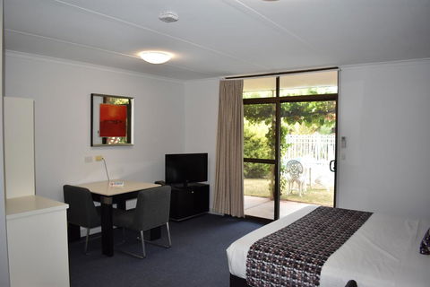 Roundhouse Motel - eAccommodation 3