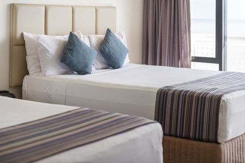 Rydges Esplanade Resort Cairns - eAccommodation 3