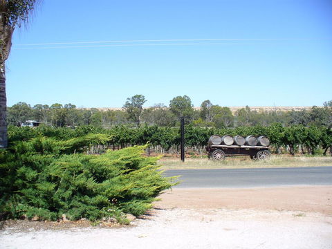 Salter Station. Blanchetown. South Australia - eAccommodation 3