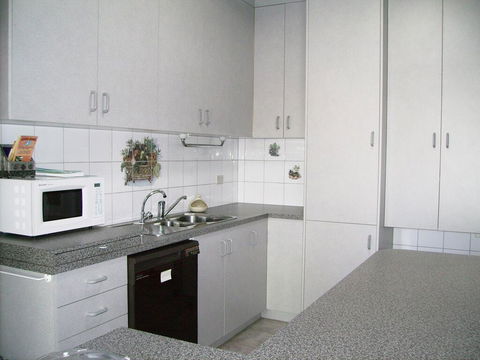 Salter Station. Blanchetown. South Australia - eAccommodation 2