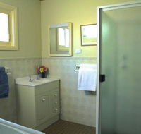 Schoolhouse Cottage American River - eAccommodation