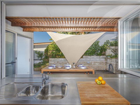 Sea Shack - eAccommodation 1