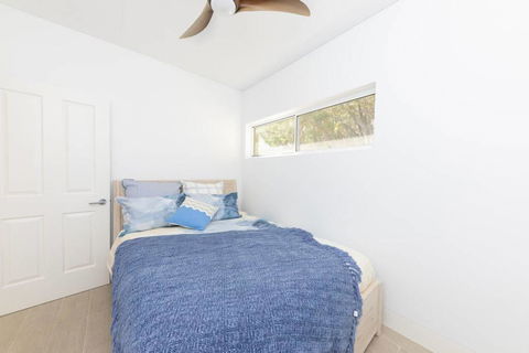 Seal Rocks Beach House ....Sugarloaf - eAccommodation 3
