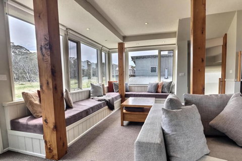 Ski Bird - eAccommodation 2