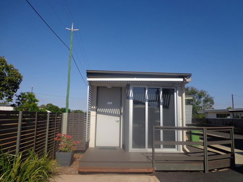 Smart Stayzzz Inns - eAccommodation 2