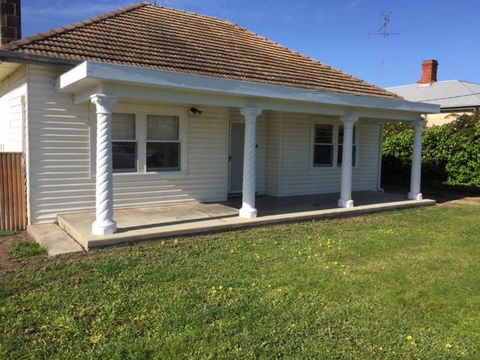 Smith Street Cottage Naracoorte - eAccommodation 0