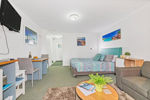 Studio 38 On The Terrace - eAccommodation 3