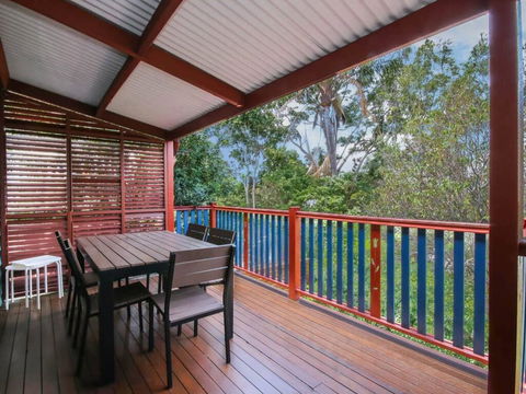 Stylish 3 Bedroom Family Home In Leafy Paddington - eAccommodation 0