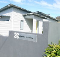 Stylish Holiday Unit - eAccommodation