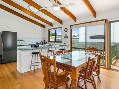 Surf Rest'n Bay - eAccommodation 3