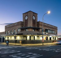 Sydney Junction Hotel - eAccommodation