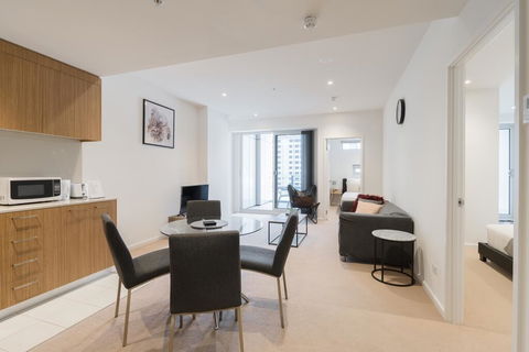 Tasha's Apartments On Morphett - eAccommodation 2