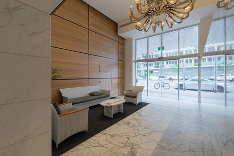 Tasha's Apartments On Morphett - eAccommodation 1
