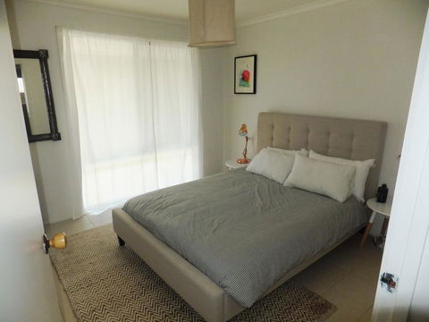 TERRIFIC ON TAMARA CRESCENT - eAccommodation 1