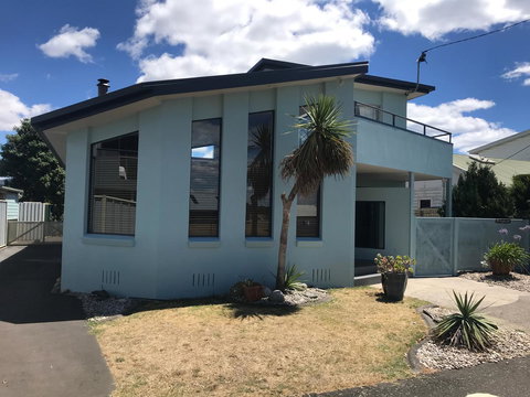 Ulverstone Boutique Accomodation - eAccommodation 9