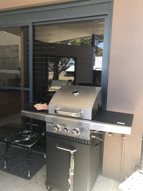 Ulverstone Boutique Accomodation - eAccommodation 5