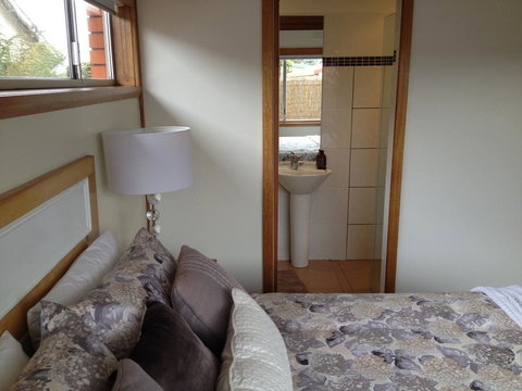 Ulverstone Boutique Accomodation - eAccommodation 41