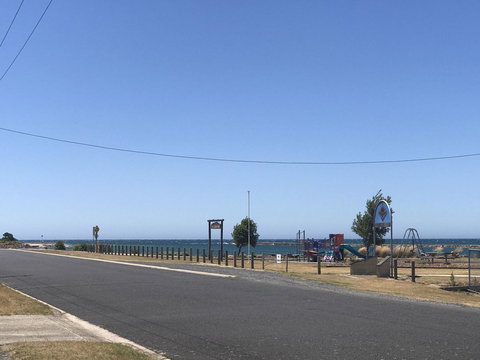 Ulverstone Boutique Accomodation - eAccommodation 4