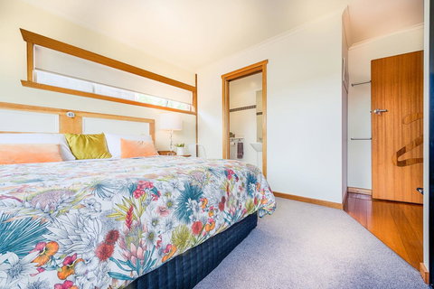 Ulverstone Boutique Accomodation - eAccommodation 42