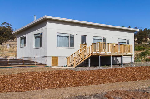 Catherine Lodge Farm Gate Cottages - eAccommodation 9