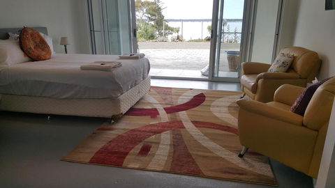 AppleBay Guest House - eAccommodation 3