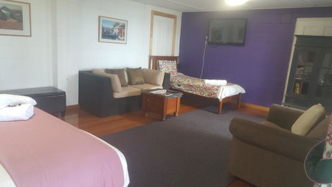 AppleBay Guest House - eAccommodation 24