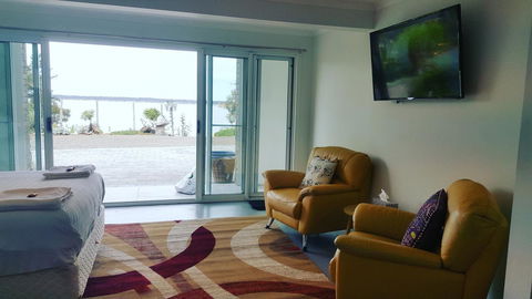 AppleBay Guest House - eAccommodation 12