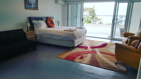 AppleBay Guest House - eAccommodation 11