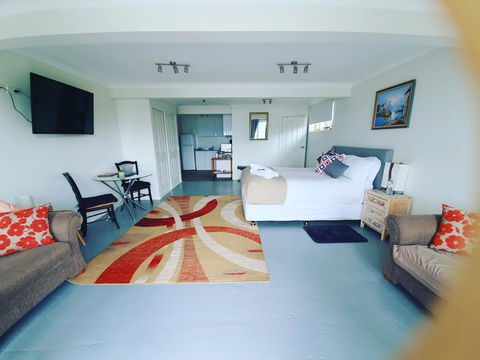 AppleBay Guest House - eAccommodation 1