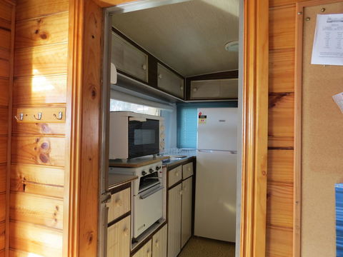 Captain Cook Holiday Park - eAccommodation 29