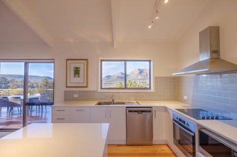 Arthouse Freycinet - eAccommodation 9