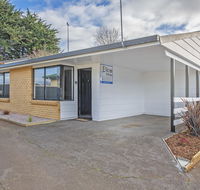Elkie Villa - 2 Bedroom Unit - Burnie - eAccommodation