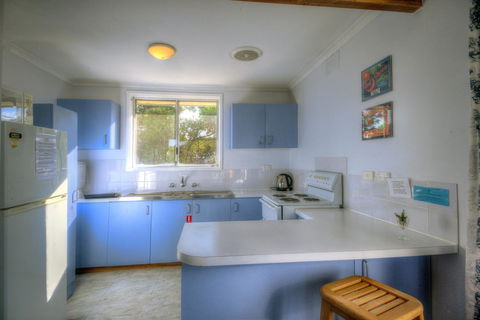 Ar Lan Y Mor - eAccommodation 2