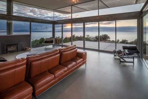 Avalon Coastal Retreat - eAccommodation 7