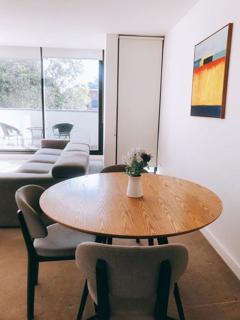Ellia Doncaster Apartment - eAccommodation 6