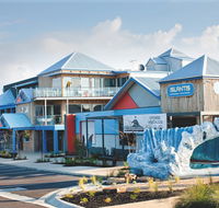 The Island Accommodation - eAccommodation