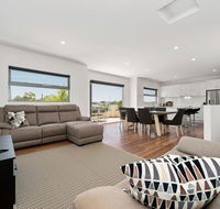Rosewater Townhouses Dromana - eAccommodation
