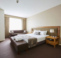 Mornington Hotel - eAccommodation