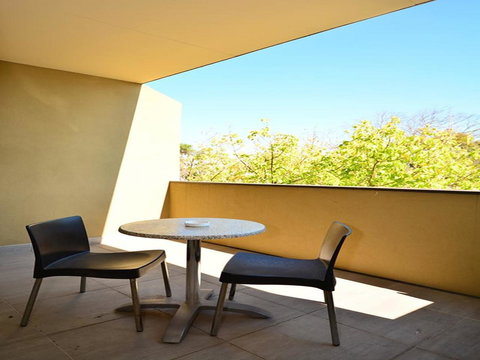 Mornington Hotel - eAccommodation 29