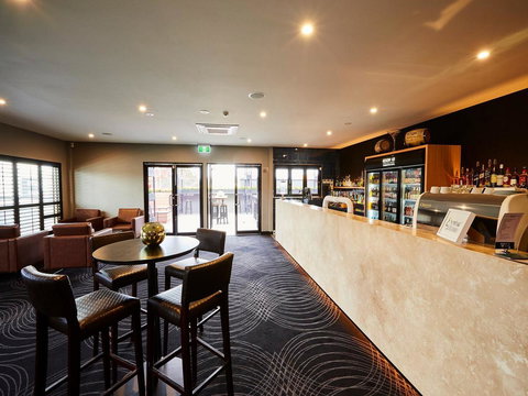 Mornington Hotel - eAccommodation 31