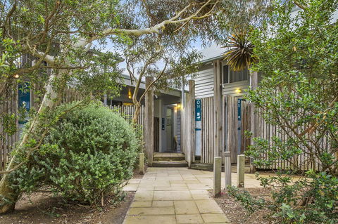 Oceanic Sorrento - eAccommodation 6