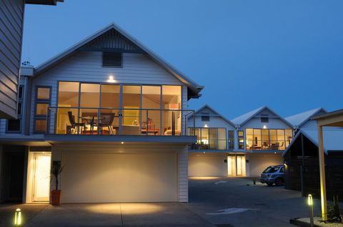 The Victoria Apartments - eAccommodation 3