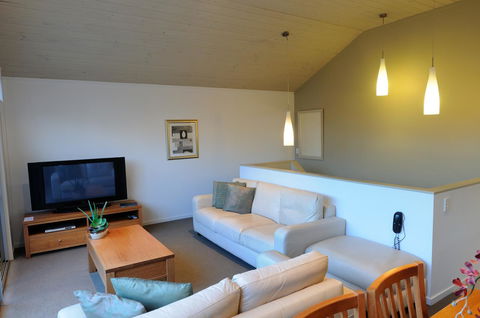 The Victoria Apartments - eAccommodation 6