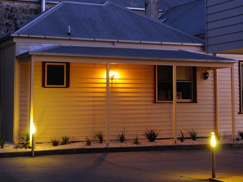 The Victoria Apartments - eAccommodation 23
