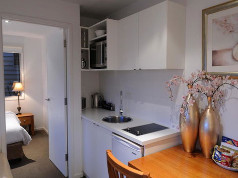 The Victoria Apartments - eAccommodation 18