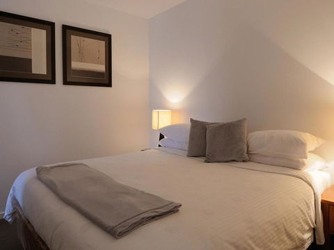 The Victoria Apartments - eAccommodation 34
